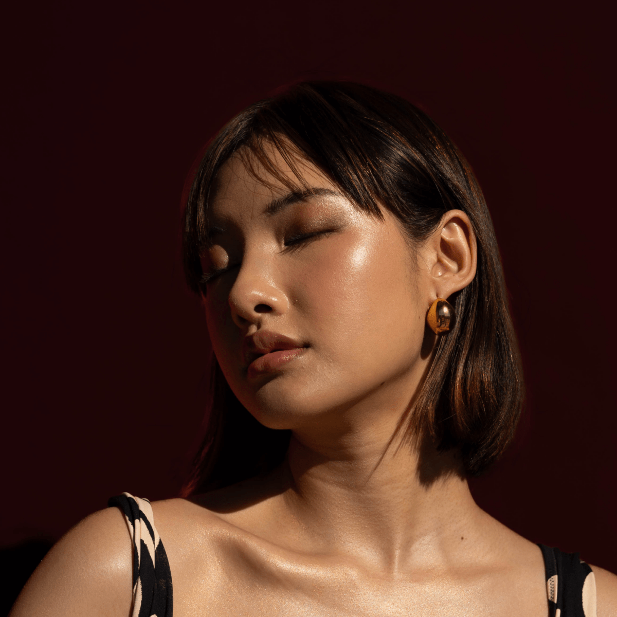 Golden Illuminiser, best Makeup from Eco By Sonya Australia