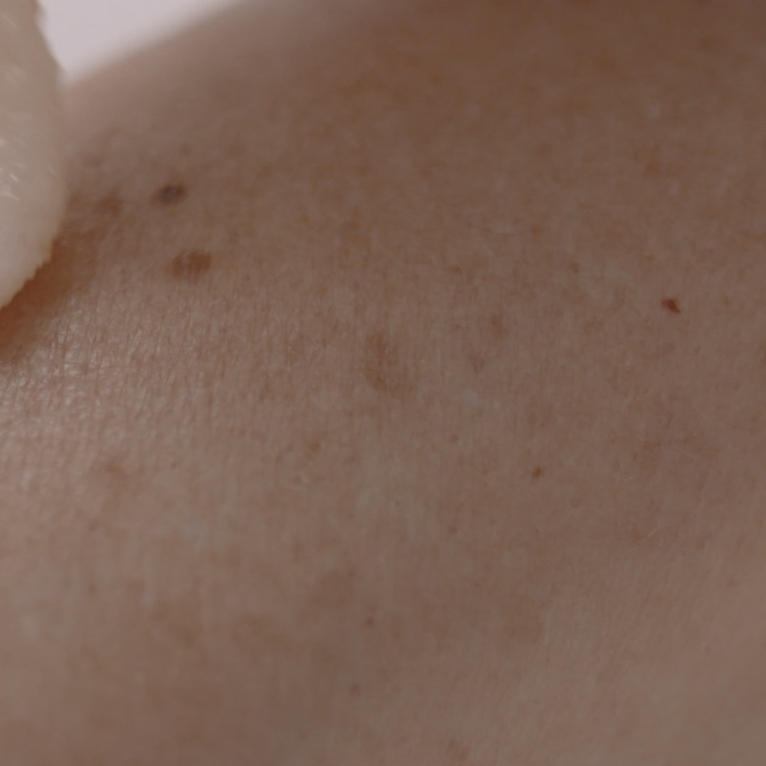 Eco by Sonya Pink Himalayan Salt Scrub organic natural body botanical oil exfoliator